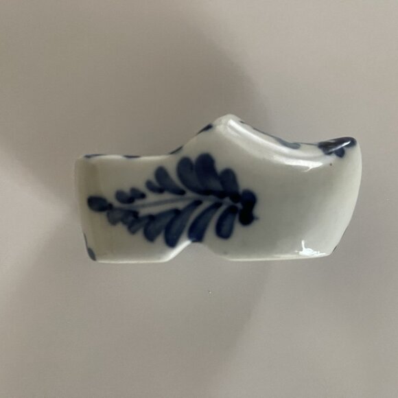 Delft Blue Mini Porcelain Clog Shoe Handpainted Home Decor - Picture 12 of 16